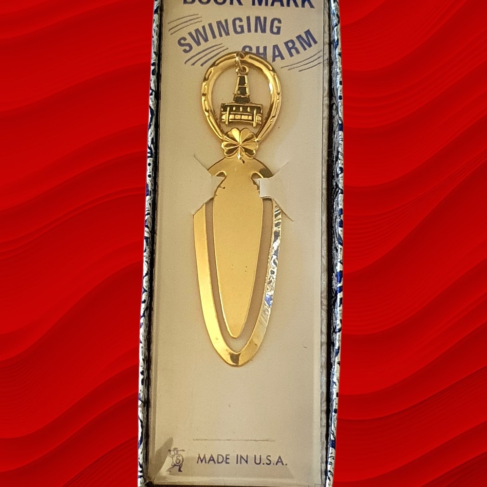 Vintage Gold Tone Oil Derrick Rig Swinging Charm Book Mark Made in USA In Box